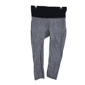 Lululemon Run The Day Crop, Athletic, Cropped Leggings, Size 6